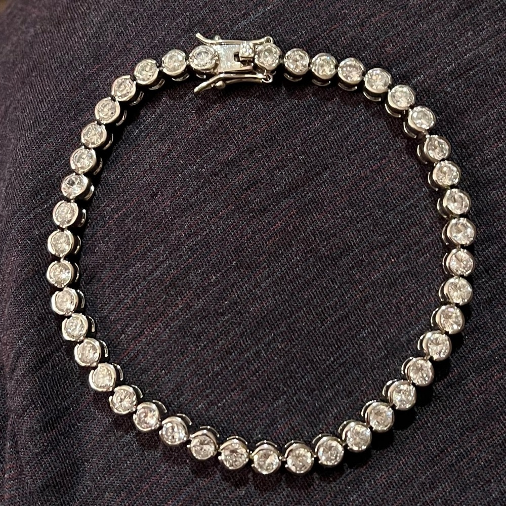 NWOT - ICE Fine Jewelry Stainless & Rhinestone Bracelet